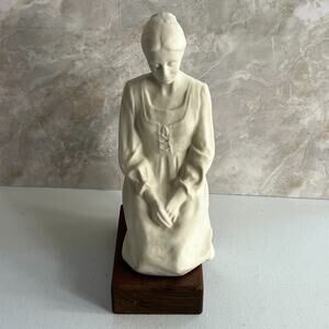 LDS Smith Statue Woman in Prayer 12" White Porcelain Figurine Hansen Classics